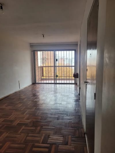 Alquiler Apartamento 2 Dormitorio Luminoso En Cordón