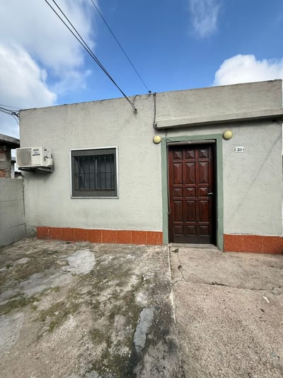 Casa en alquiler Flor de Maroñas