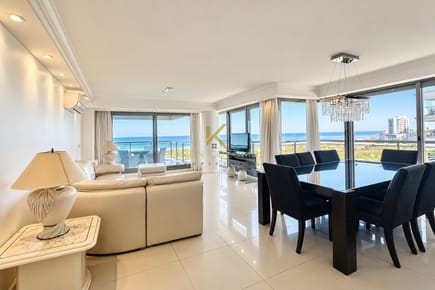 APARTAMENTO EN VENTA PLAYA BRAVA PRIMERA LINEA