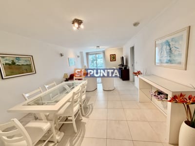 HERMOSO APARTAMENTO 3 DORMITORIOS EN VENTA