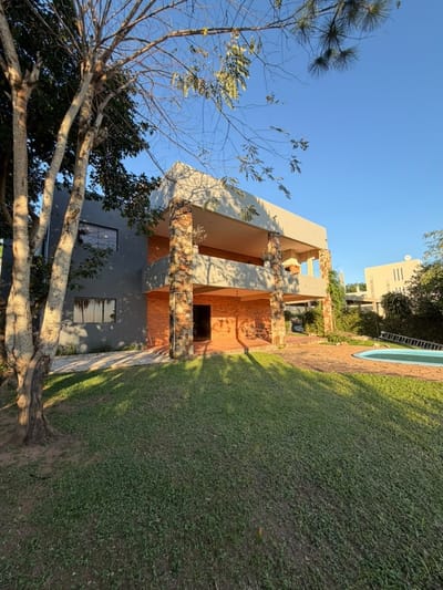 ALQUILO CASA EN SAN BERNARDINO – VISTA AL LAGO