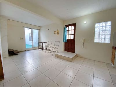 Alquiler Apartamento de 2 Dormitorios con Patio y Parrillero en Aires Puros