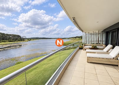 Amplio apartamento en Laguna del Diario, Punta del Este
