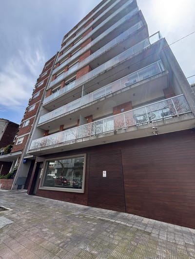Hermoso apto de un dorm en suite en Pocitos