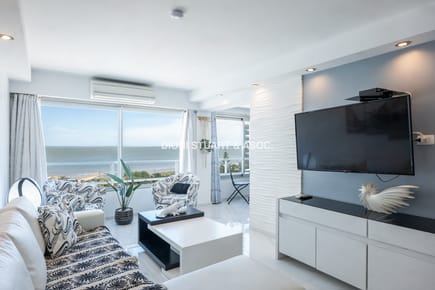 ALQUILER TEMPORAL - INVERNAL APARTAMENTO 1 DORMITORIO Y MEDIO PLAYA MANSA COMPLEJO LINCOLN CENTER