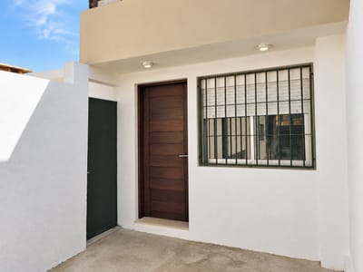 Alquier de un dormitorio, con patio y parrillero