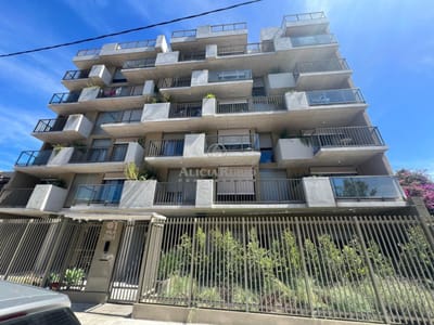 FORESTI PROX GARIBALDI Y AV.ITALIA.(HOSP.CLINICAS) A ESTRENAR! BALCON. MUCHO SOL!C AMENITIES- LEY ANV.