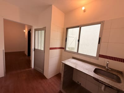 Alquiler Apartamento Interior 2 Dormitorios Con Patio Pocitos