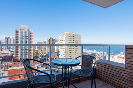 Apartamento en alquiler temporario c/ cochera en Península