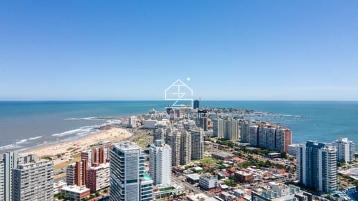 Venta, Penthouse, con 4 dormitorios + dep. servicio en Punta del este, terraza con vista panorámica