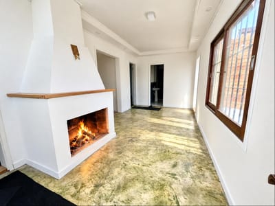 Se vende casa al fondo de tres dormitorios en Maroñas