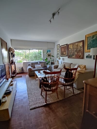 Divina Casa, Aquiler, 4 Dormitorios Con Garaje, Luminosa En Una Ubicación Privilegiada Y Segura De Carrasco.