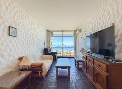 Apartamento en Brava, 2 dormitorios y medio