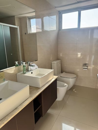 Exclusivo Departamento en Venta en Herrera, Asunción: ¡Tu Oportunidad de Inversión!