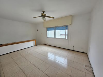 CASABLANCA - Apartamento en venta en Bella Vista | Excelente estado, terraza y renta vigente