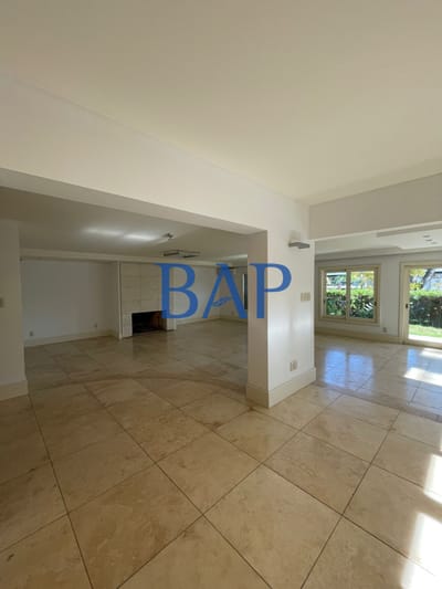 Venta - 4 dorm. - Carrasco