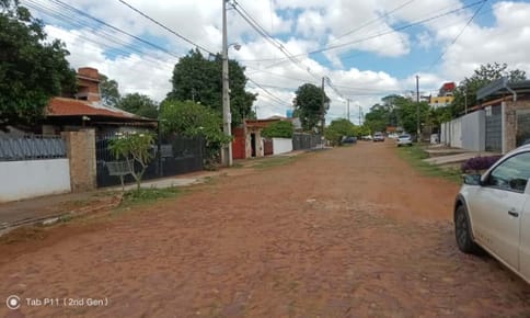 CASA EN ÑEMBY DE 185m SOBRE TERRENO DE 349,5m NO DUDES EN VISITARLO