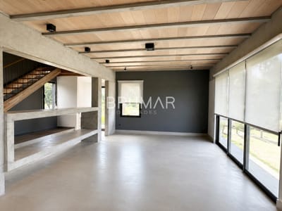 Casa alquiler anual 3 dormitorios Golf sin muebles