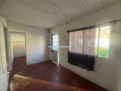 Casa en alquiler de dos dormitorios en pleno centro de Sayago.