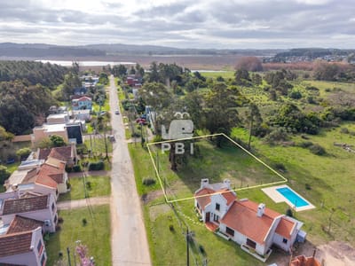 Terreno en venta en Laguna del Sauce  - Ref : PBI16061