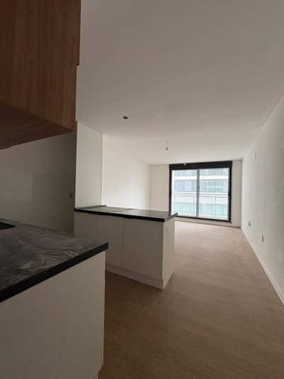 VENTA APARTAMENTO A ESTRENAR 1 DORMITORIO, BALCÓN AL FRENTE EN CORDÓN SUR