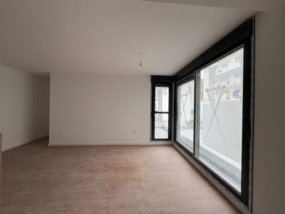 VENTA APARTAMENTO A ESTRENAR 2 DORMITORIOS, BALCÓN EN CORDÓN SUR