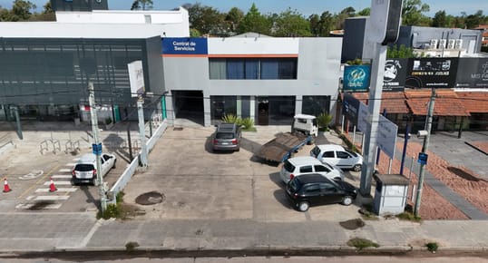 Alquiler Oficinas 136 m² en Planta Alta – Lagomar Sur Av. Giannattasio
