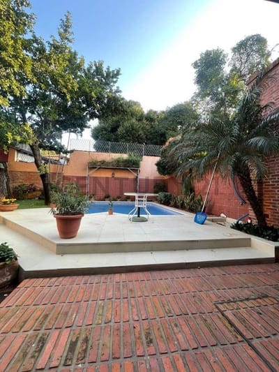 EN VENTA | Casa de 4 Dormitorios en Suite con Piscina y Terraza en Las Mercedes