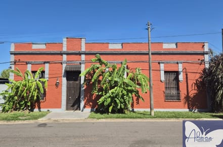 Casa en venta San Gregorio de Polanco -vivienda u hotel- 6 dormitorios- cochera