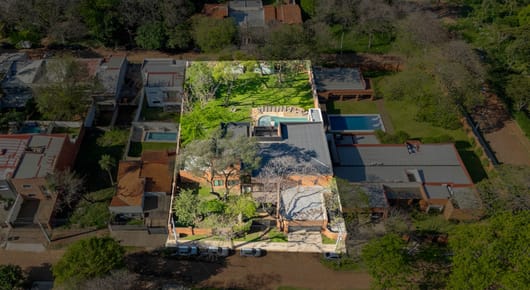 EN VENTA | Casa de 3 Dormitorios en Suite sobre 2.414 m² en San Lorenzo