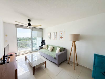 Apartamento en venta c/ cochera en Roosevelt