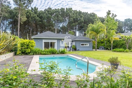 Venta de casa en Parque Burnett  en entorno verde y ubicación estratégica - Ref : PBI16253