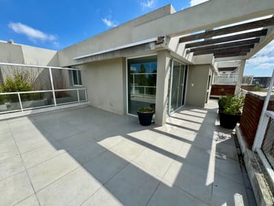 Apartamento penthouse en venta sobre Tajes a pasos del British Schoools