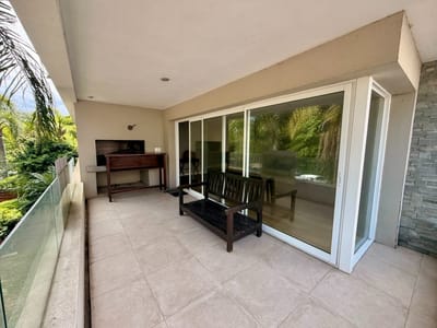 Venta Apartamento De 3 Dormitorios En Avenida De Las Americas - Parque Miramar