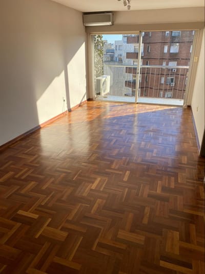 Apartamento de 3 dormitorios en Punta Carretas – Av. Sarmiento y 21 de Setiembre