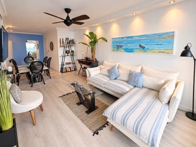 Espectacular vista!!! Mansa, a poca distancia de la playa, Venta de apartamento con parrillero propio en Punta del Este