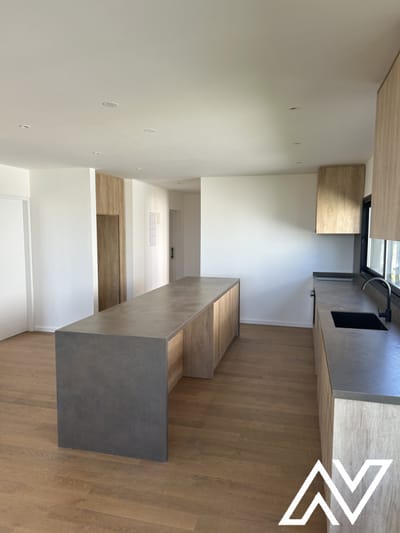 VENTA CASA  EN OLIVOS 4 DORMITORIOS