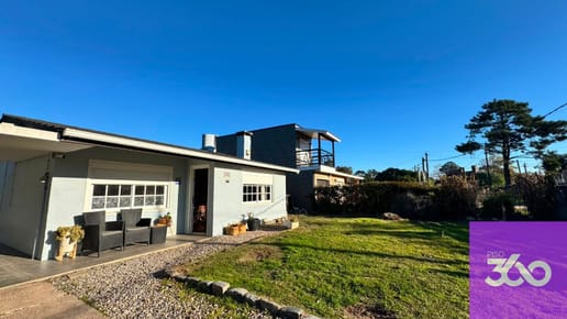 Casa de 2 dormitorios y gran terreno en Lomas de Solymar en padrón único