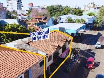 EN VENTA | Casa de 7 Dormitorios sobre 693 m² en el Centro de Encarnación