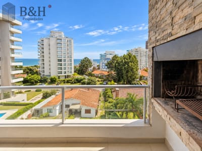 Muy Buen Apartamento de 2 Dormitorios en Aidy Grill, Punta del Este