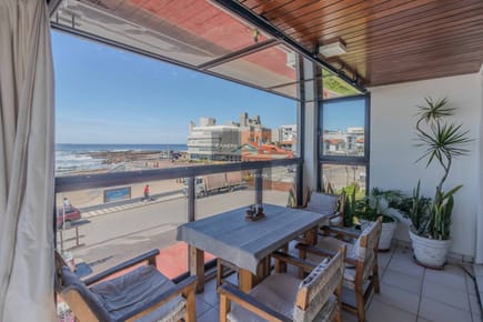 Apartamento de 3 dormitorios frente al Emir en venta