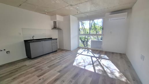 Alquiler Monoambiente Piso 3 al frente, Tres Cruces