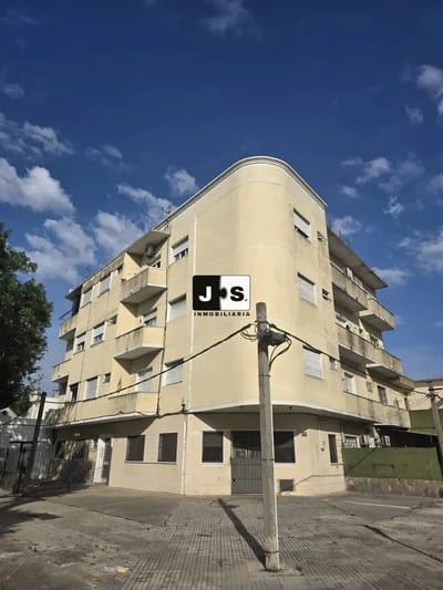 Vendo apartamento 2 dormitorios c/balcon Barrio La Blanqueada