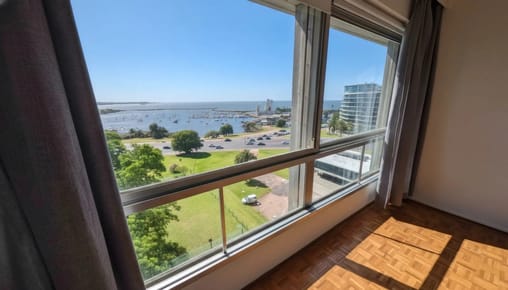 Venta de apartamento Con Renta de 3 dormitorios, cochera, En complejo. Buceo Montevideo, H