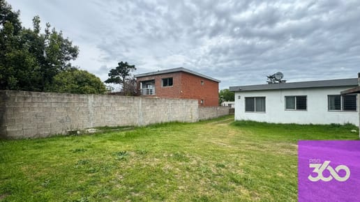 Terreno con mejoras en venta de 680m2 ubicado en Lagomar Norte