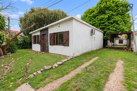 Venta Casas Curva de Maroñas, 2 viviendas 586 m²  Ideal 2 familias o inversión