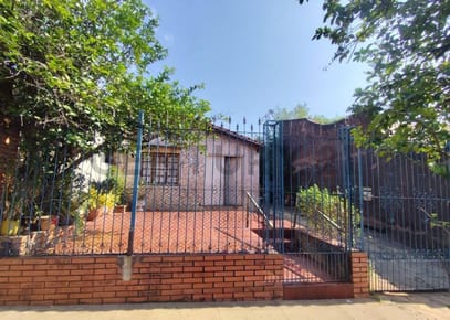 EN VENTA | Propiedad para Refaccionar sobre 290 m² en Nazareth, Asunción