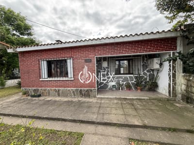 Se vende casa tres dormitorios a metros del hongo en Tacuarembo