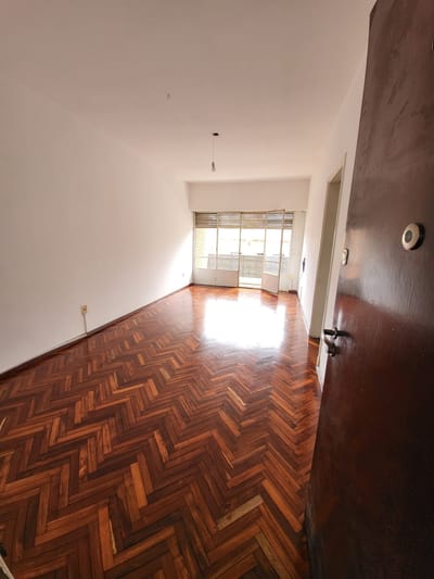 Se alquila apartamento en Pocitos
