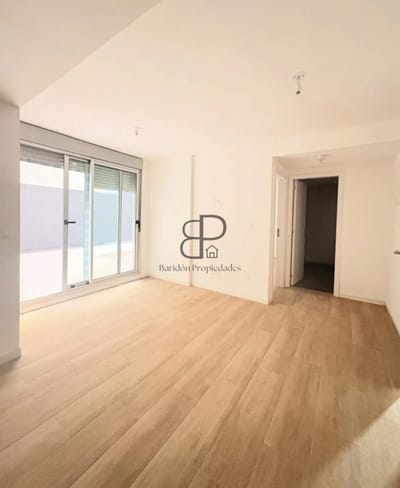 Alquiler Apartamento 1 Dormitorio Cordon con patio
